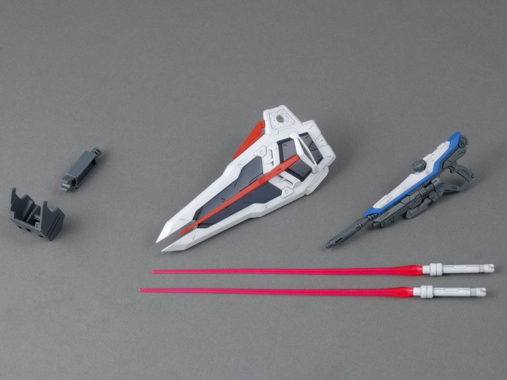 MG 1/100 Freedom Gundam (Ver 2.0)